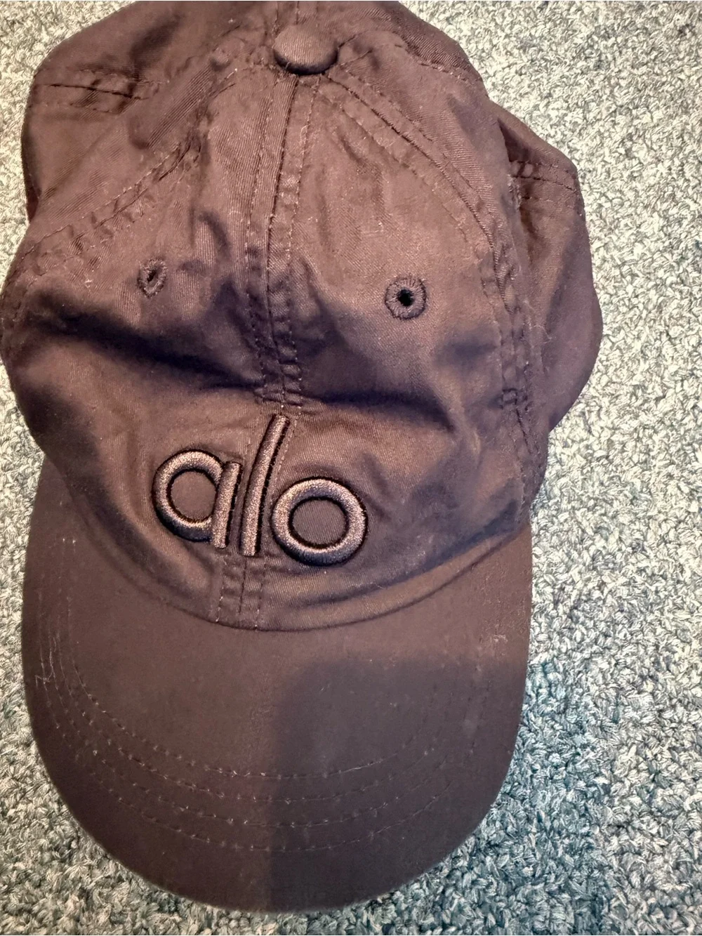 ALO Yoga Off Duty Cap in Black style W7112R